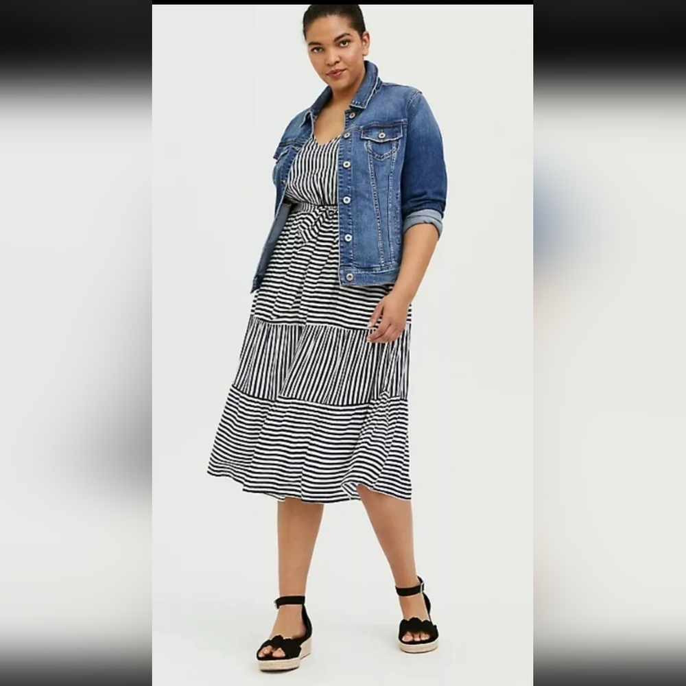 torrid Black & White Striped Midi Dress